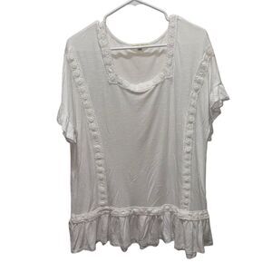 Farmers Market Women's XL‎ White Ruffle Hem Crochet Detail Blouse Casual